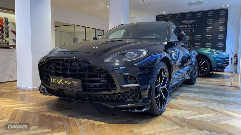 Onix black Nuevo 2024 Aston Martin DBX SUV | 360.000 € - Imagen 1/4