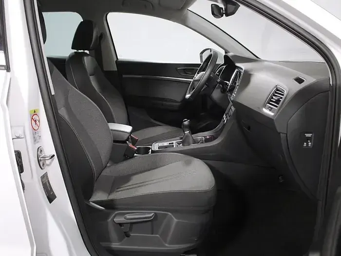 Usado Seat Ateca Style 150 CV (110 kW) 2025 Blanco SUV
