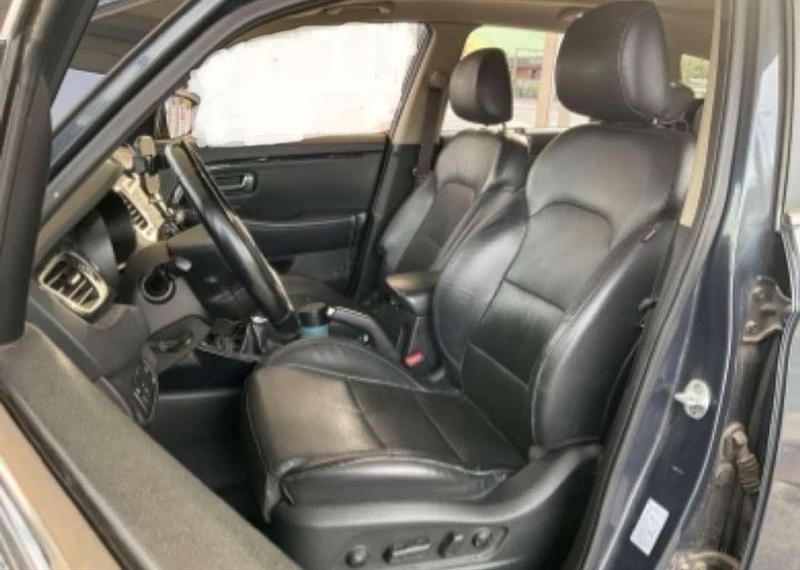 Usado Kia Carens 141 CV (103 kW) 2016 Azul Monovolumen