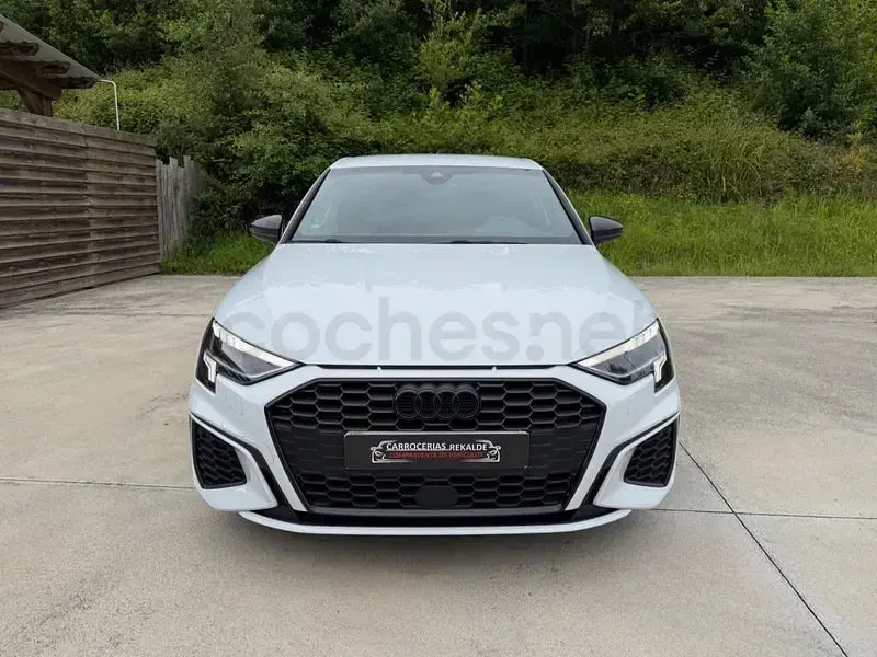Usado Audi A3 S-Line 150 CV (110 kW) 2024 Blanco Berlina