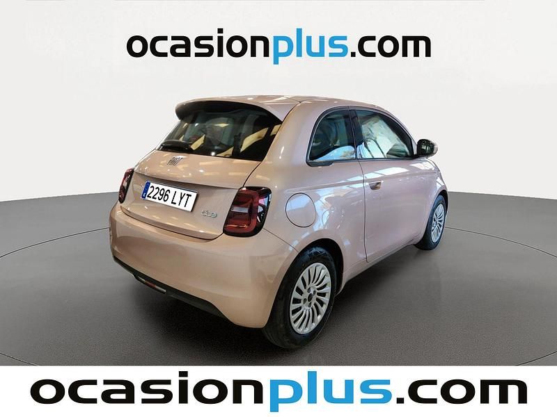 Usado Fiat 500e Icon 86 kW (118 CV) 2022 Rosa Utilitario