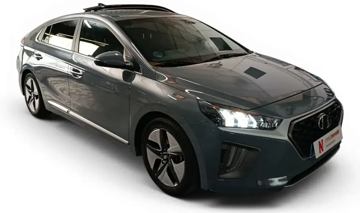 Usado Hyundai Ioniq 140 CV (102 kW) 2022 Gris Utilitario