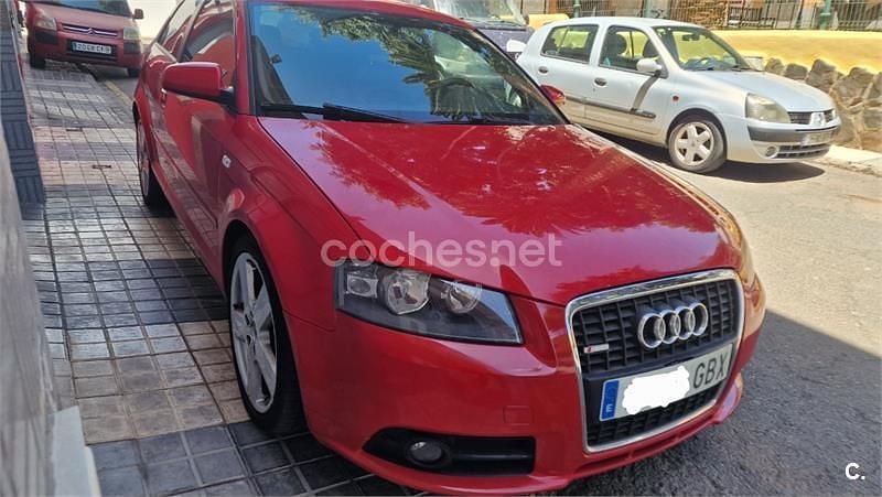 Usado Audi A3 Ambition 105 CV (77 kW) 2008 Rojo Utilitario