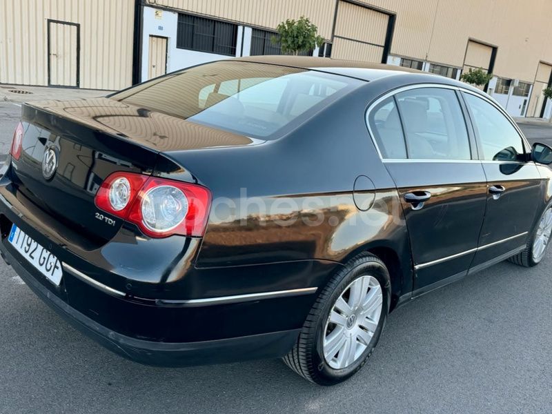 Usado VW Passat Advance 140 CV (102 kW) 2008 Negro Berlina