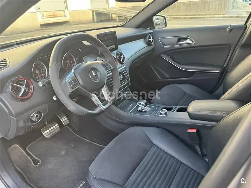 Usado Mercedes GLA45 AMG AMG Edition 1 360 CV (264 kW) 2015 Gris / plata SUV