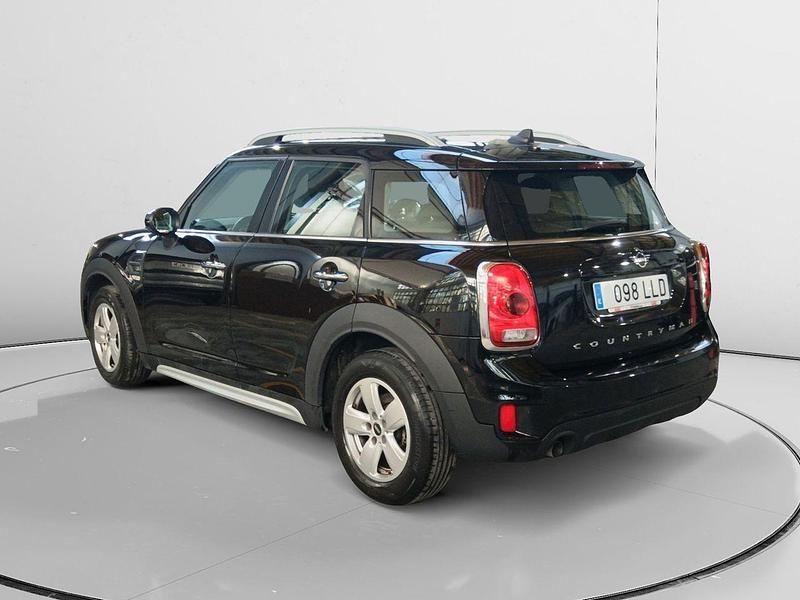 Usado Mini One D Countryman 116 CV (85 kW) 2020 Negro SUV