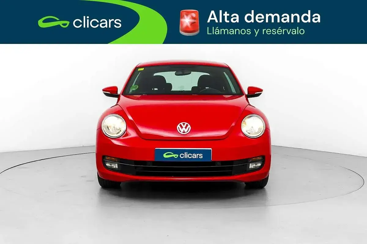 Usado VW Beetle 105 CV (77 kW) 2014 Rojo Utilitario