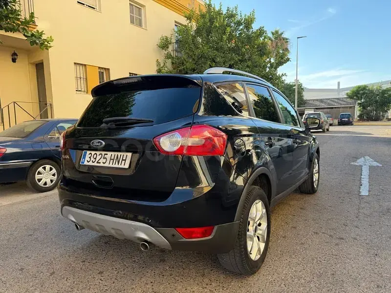 Usado Ford Kuga Trend 140 CV (102 kW) 2012 Negro SUV