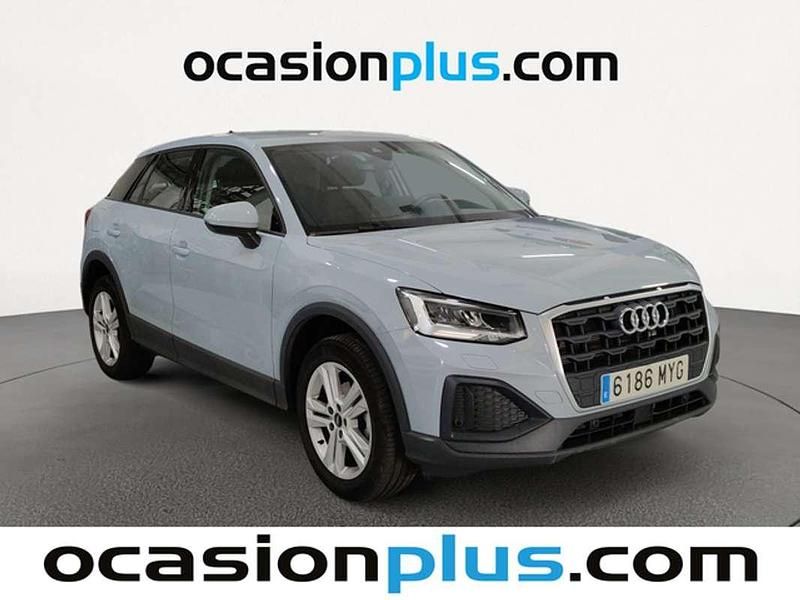 Usado Audi Q2 Advanced Plus 116 CV (85 kW) 2025 Gris SUV