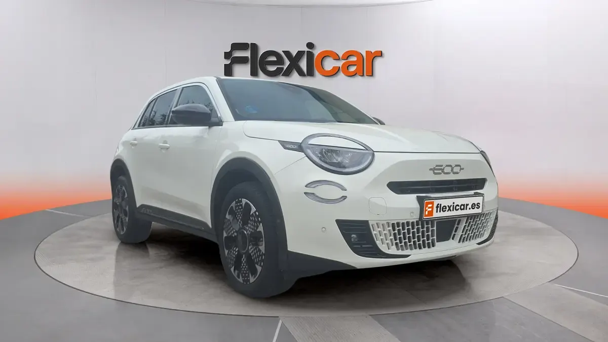 Usado Fiat 600 La Prima 101 CV (74 kW) 2025 SUV