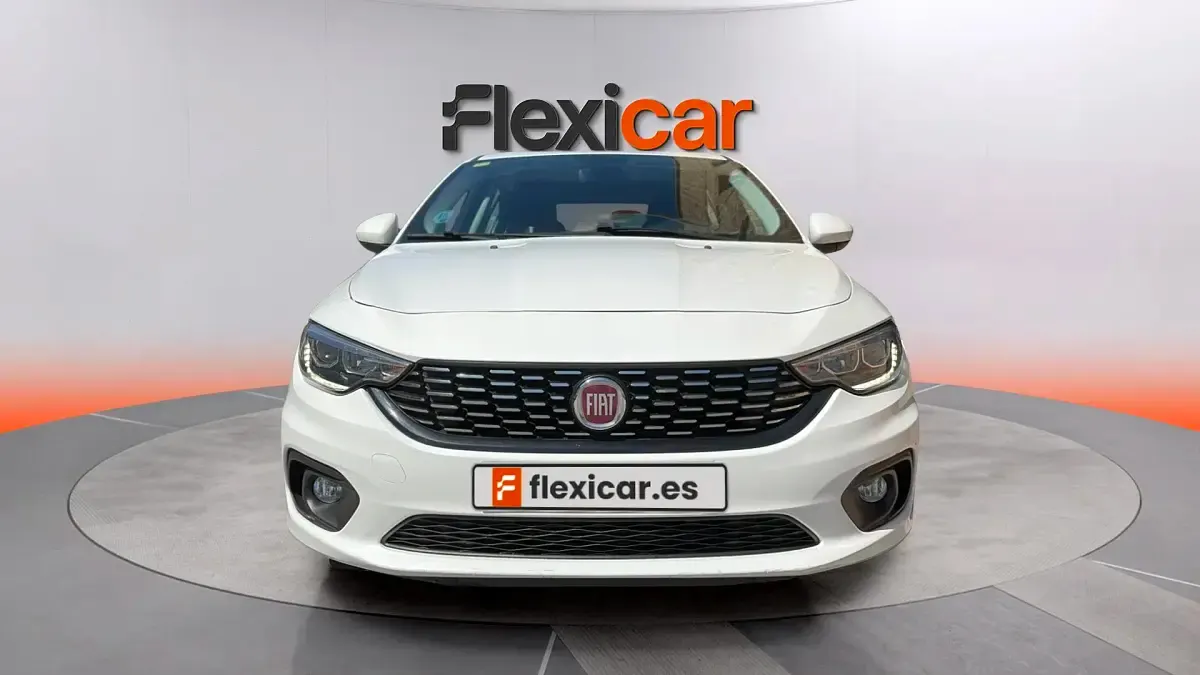 Usado Fiat Tipo 101 CV (74 kW) 2020 Blanco Berlina