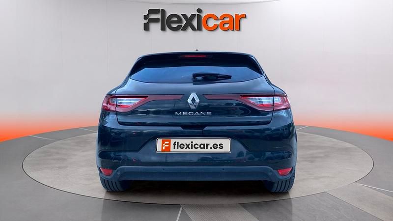 Usado Renault Mégane IV Business 140 CV (102 kW) 2020 Negro Utilitario