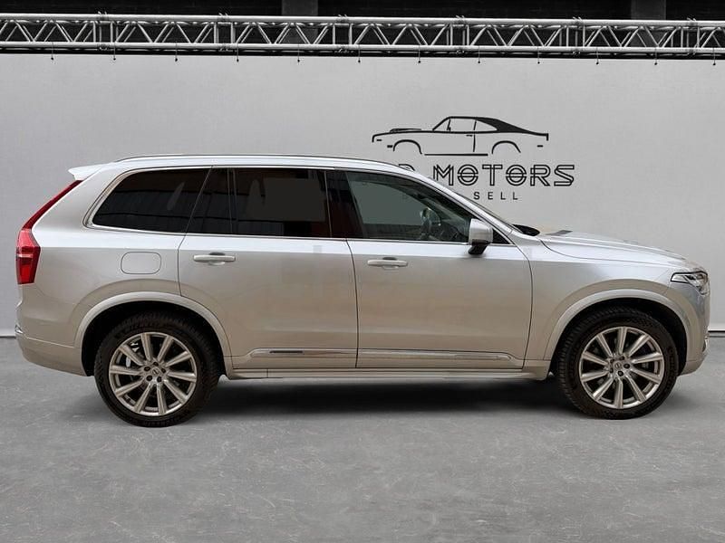 Usado Volvo XC90 Inscription 390 CV (286 kW) 2021 Gris / plata SUV
