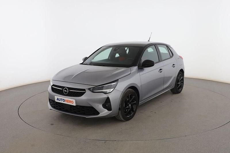 Gris Usado 2021 Opel Corsa GS Line Utilitario | 13.999 € (Un poco caro) - Imagen 1/3