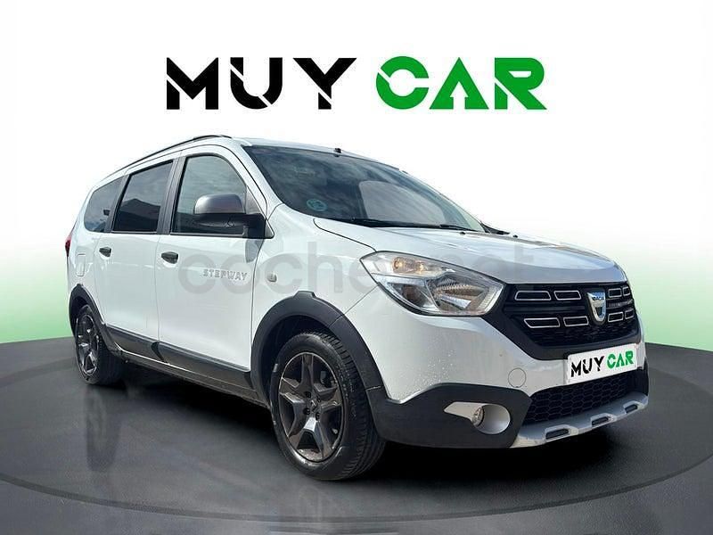 Usado Dacia Lodgy Lauréate 107 CV (78 kW) 2017 Blanco Monovolumen