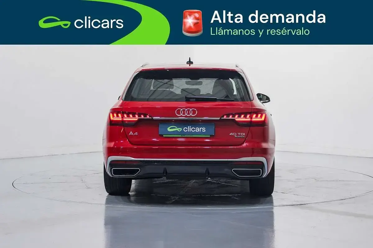 Usado Audi A4 S-Line 204 CV (150 kW) 2022 Rojo Familiar