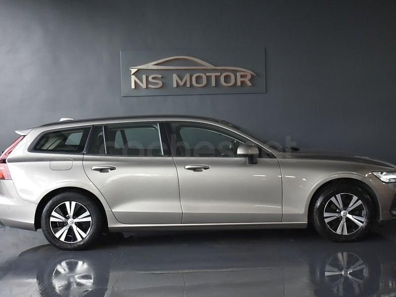 Usado Volvo V60 Momentum 150 CV (110 kW) 2019 Beige Familiar