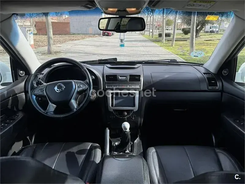 Usado SsangYong Rexton Limited 178 CV (130 kW) 2016 Blanco SUV
