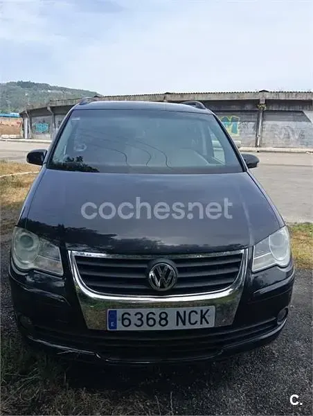 Usado VW Touran 105 CV (77 kW) 2007 Negro Monovolumen