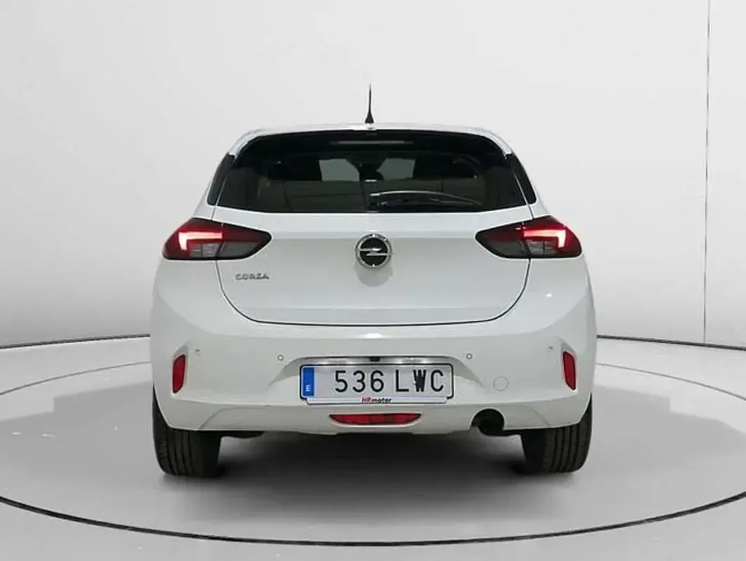 Usado Opel Corsa Elegance 101 CV (74 kW) 2022 Blanco Utilitario