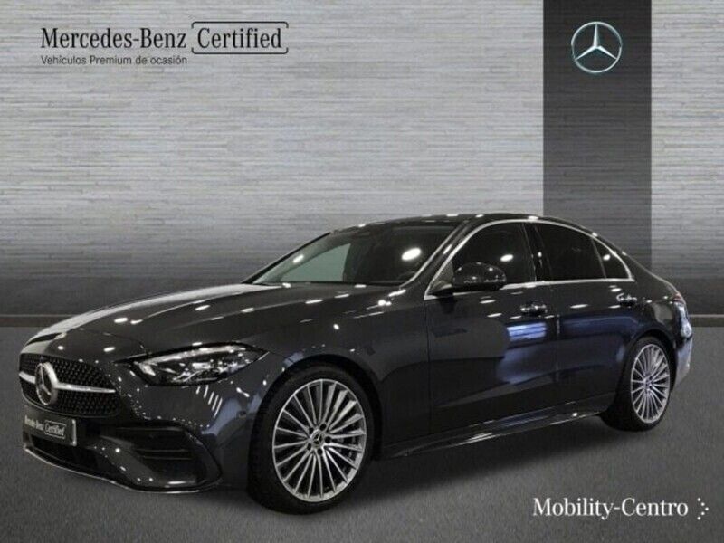 Verde olivo mate Usado 2023 Mercedes C220 AMG line Berlina | 44.900 € (Precio justo) - Imagen 1/4