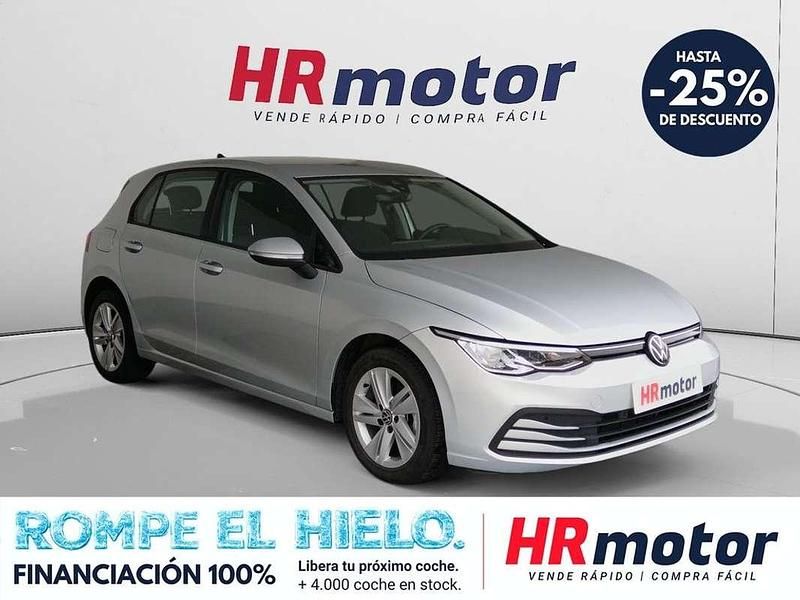 Usado VW Golf VIII Life 111 CV (81 kW) 2024 Gris Utilitario
