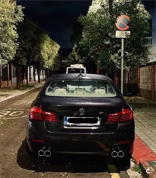 Usado BMW 520 Gran Turismo 184 CV (135 kW) 2015 Negro Berlina