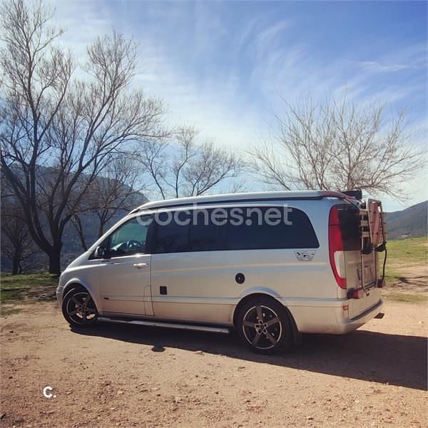 Usado Mercedes Viano 150 CV (110 kW) 2005 Gris / plata Monovolumen