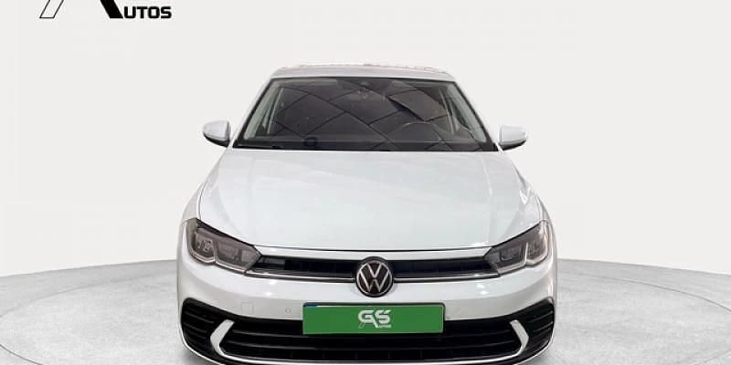 Usado VW Polo Life 95 CV (69 kW) 2023 Blanco Utilitario