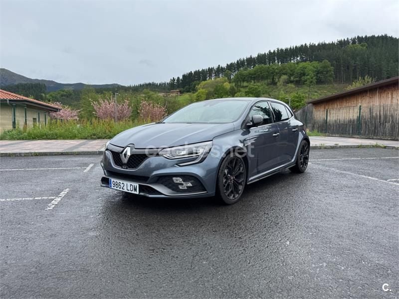 Gris / plata Usado 2019 Renault Mégane IV R.S. Berlina | 35.000 € - Imagen 1/4