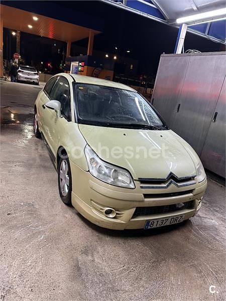 Usado Citroën C4 VTR Sport 110 CV (80 kW) 2005 Verde Berlina