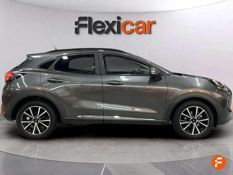 Usado Ford Puma Titanium 125 CV (91 kW) 2021 Gris SUV