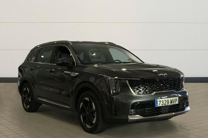 Usado Kia Sorento 254 CV (186 kW) 2024 Gris SUV