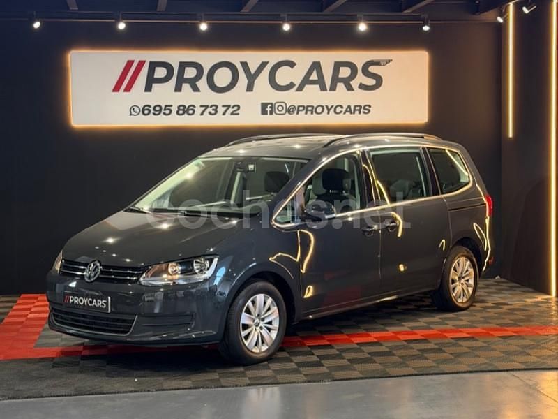 Gris / plata Usado 2013 VW Sharan Advance Monovolumen | 13.990 € (Precio justo) - Imagen 1/4