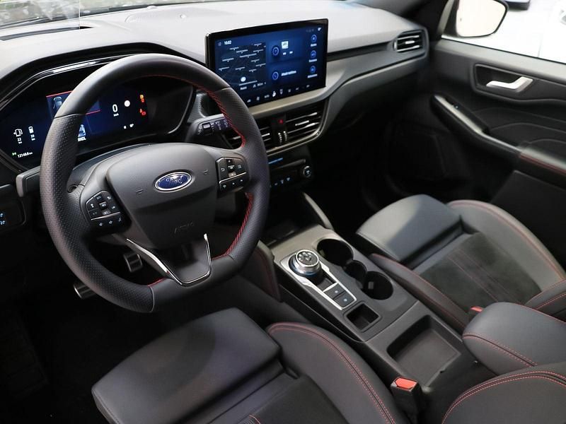 Usado Ford Kuga ST-Line X 243 CV (178 kW) 2025 Negro SUV