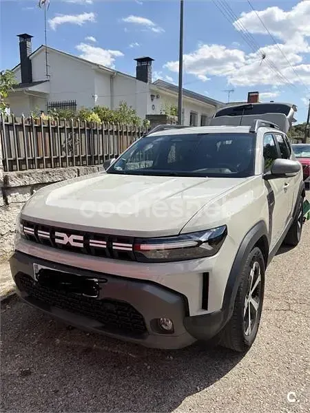 Usado Dacia Duster Essentiel 100 CV (73 kW) 2024 Beige SUV