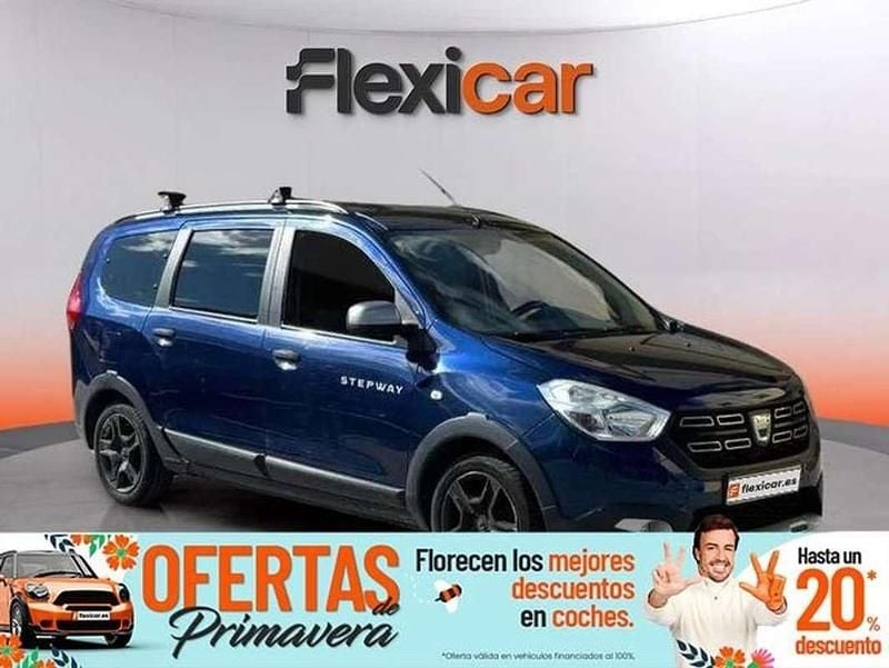 Usado Dacia Lodgy Stepway 107 CV (78 kW) 2018 Azul Monovolumen
