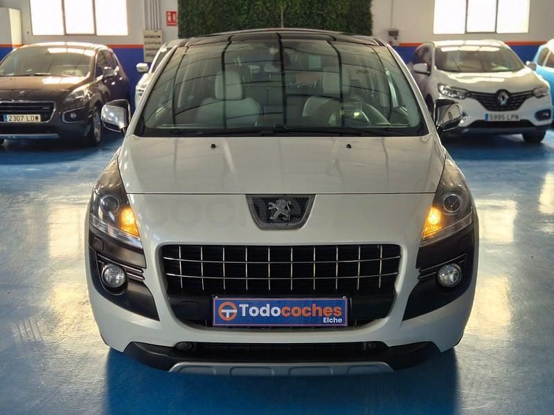 Usado Peugeot 3008 Business-Line 112 CV (82 kW) 2012 Blanco Familiar