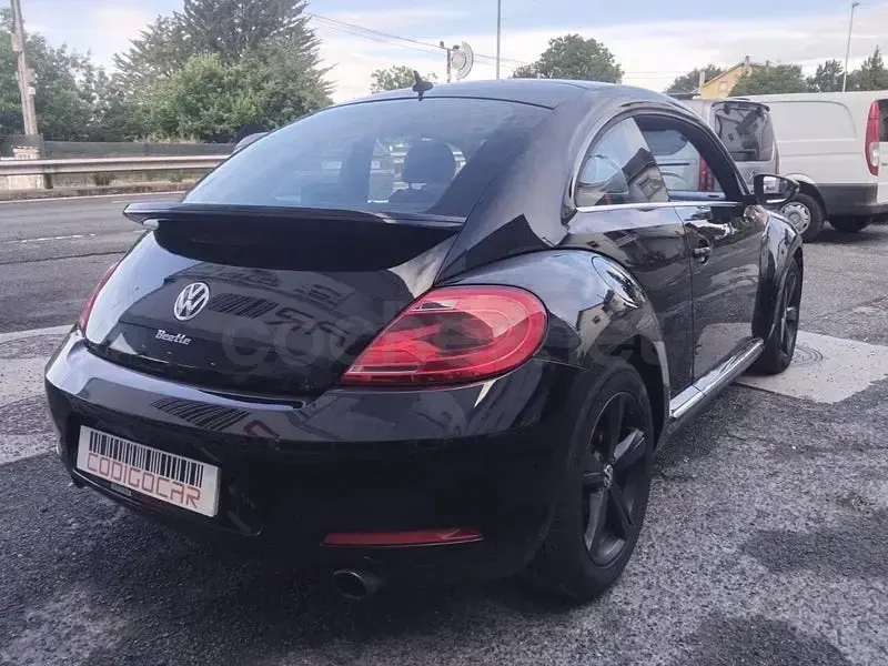 Usado VW Beetle Sport 200 CV (147 kW) 2012 Negro Utilitario