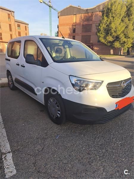 Usado Opel Combo Life Expression 75 CV (55 kW) 2018 Blanco Monovolumen