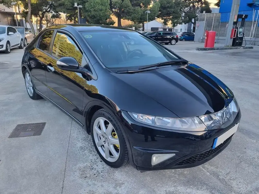 Usado Honda Civic Sport 140 CV (102 kW) 2008 Negro Utilitario