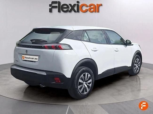 Usado Peugeot 2008 Active 110 CV (80 kW) 2021 Blanco SUV