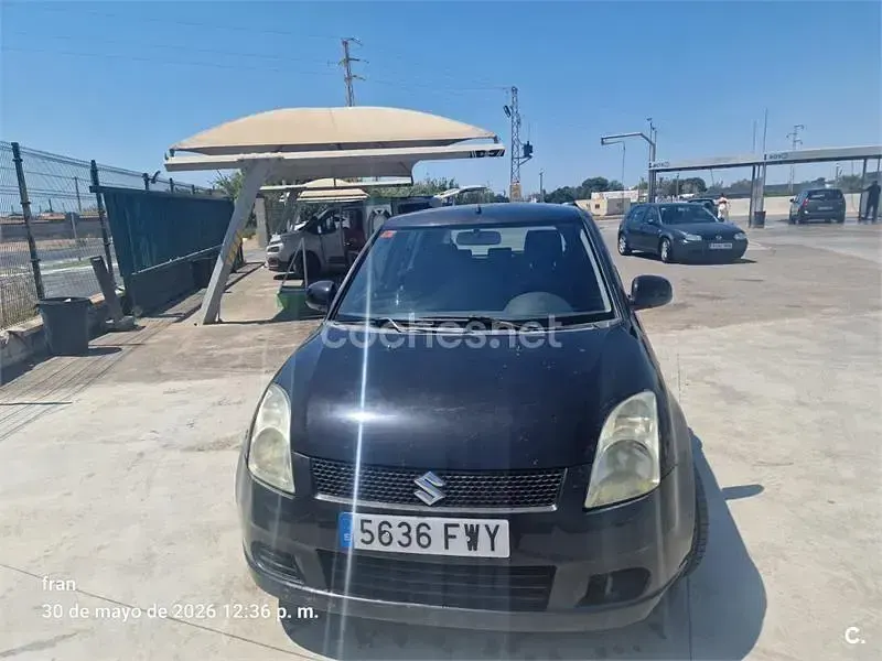 Usado Suzuki Swift GLX 69 CV (50 kW) 2007 Negro Utilitario