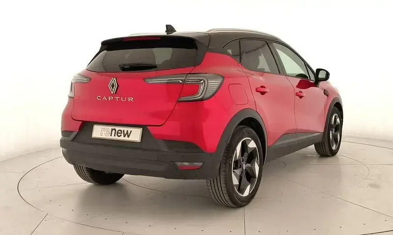 Usado Renault Captur Techno 101 CV (74 kW) 2025 Rojo SUV