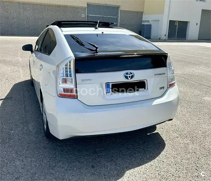 Usado Toyota Prius Advance 136 CV (100 kW) 2009 Blanco Utilitario