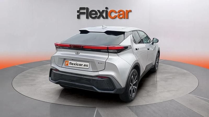 Usado Toyota C-HR Advance 140 CV (102 kW) 2024 Gris SUV