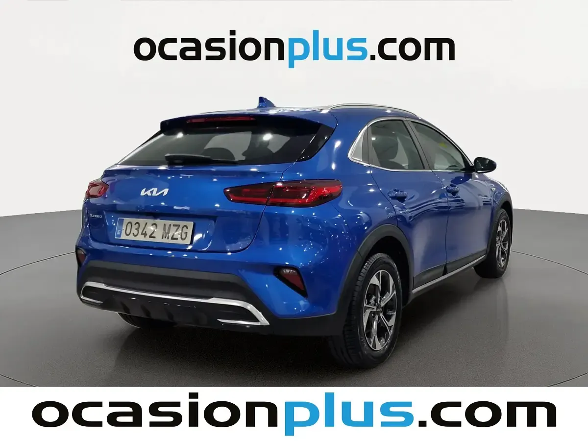 Usado Kia XCeed 101 CV (74 kW) 2025 Azul SUV