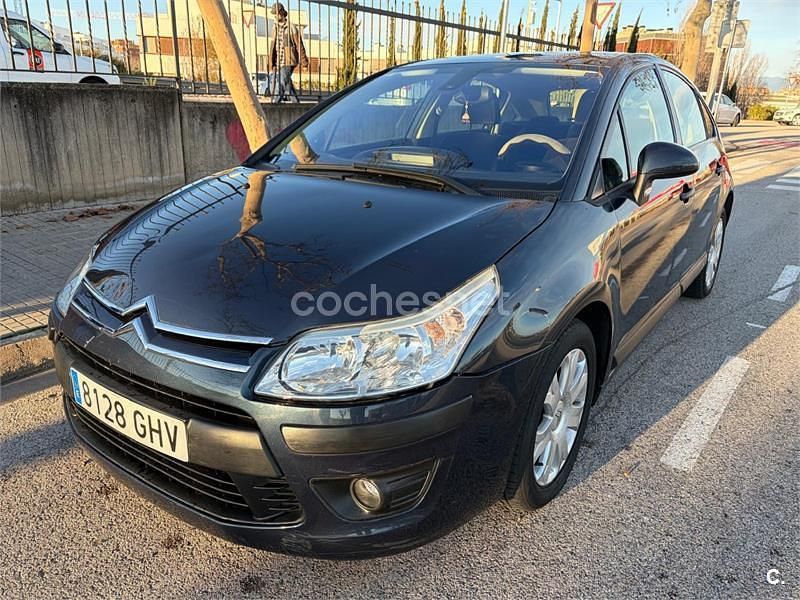 Usado Citroën C4 120 CV (88 kW) 2008 Azul Berlina
