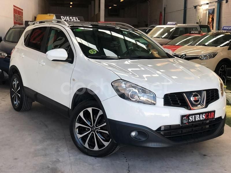 Blanco Usado 2011 Nissan Qashqai Tekna SUV | 9999 € (Precio justo) - Imagen 1/4