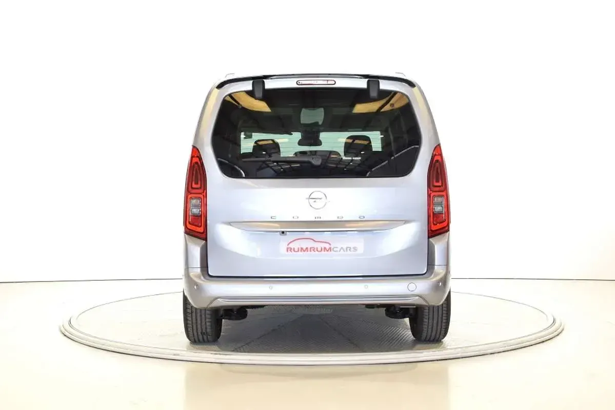 Nuevo Opel Combo S 131 CV (96 kW) 2026 Gris Monovolumen